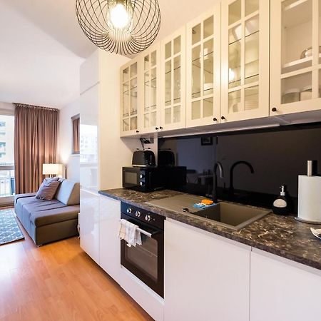 Metro Kondratowicza Velvet Apartment Warszawa Zewnętrze zdjęcie