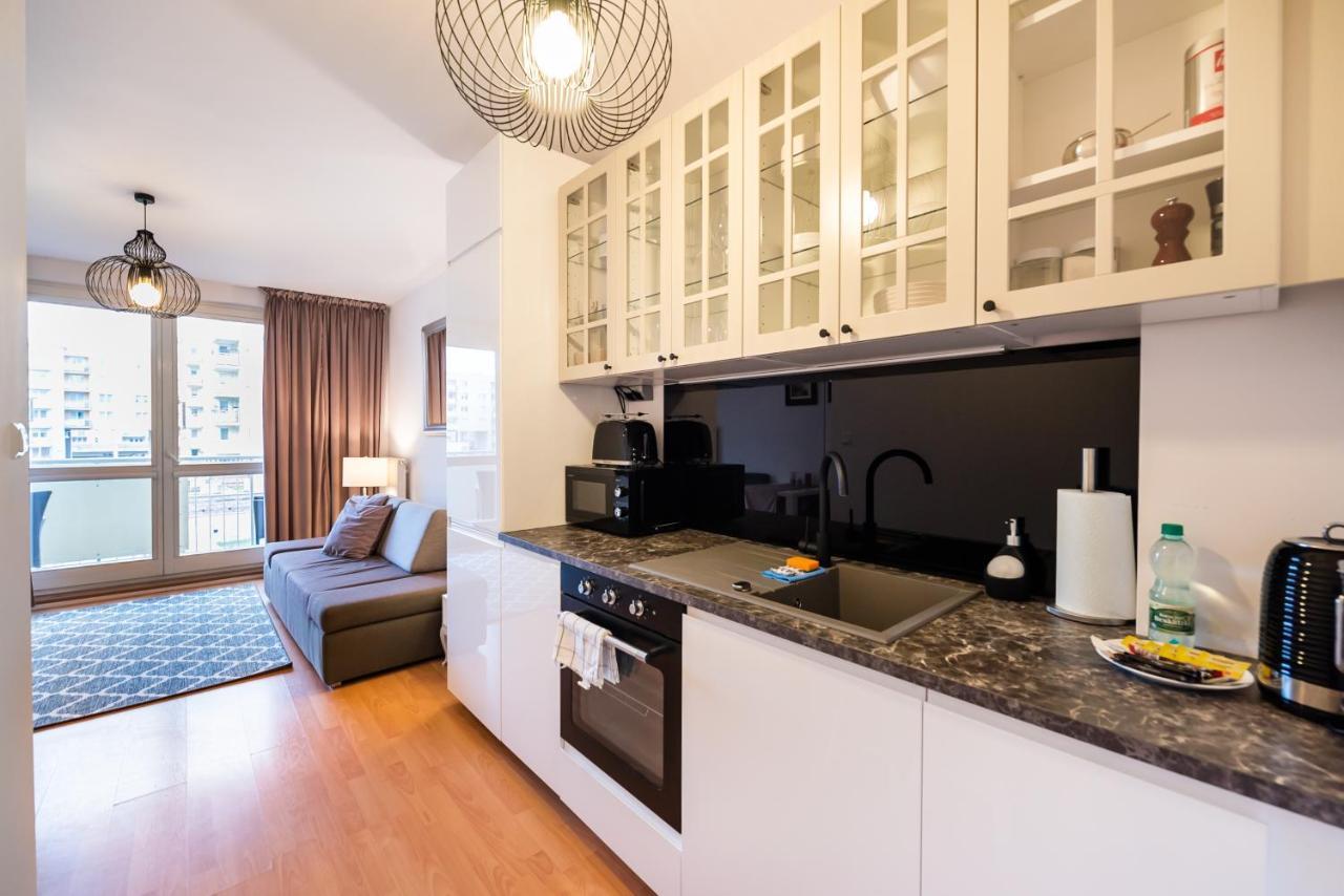 Metro Kondratowicza Velvet Apartment Warszawa Zewnętrze zdjęcie